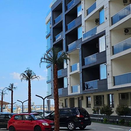 Luxury Aparthotel Promenada In Building Stefan Prima Linie La Mare Năvodari Εξωτερικό φωτογραφία