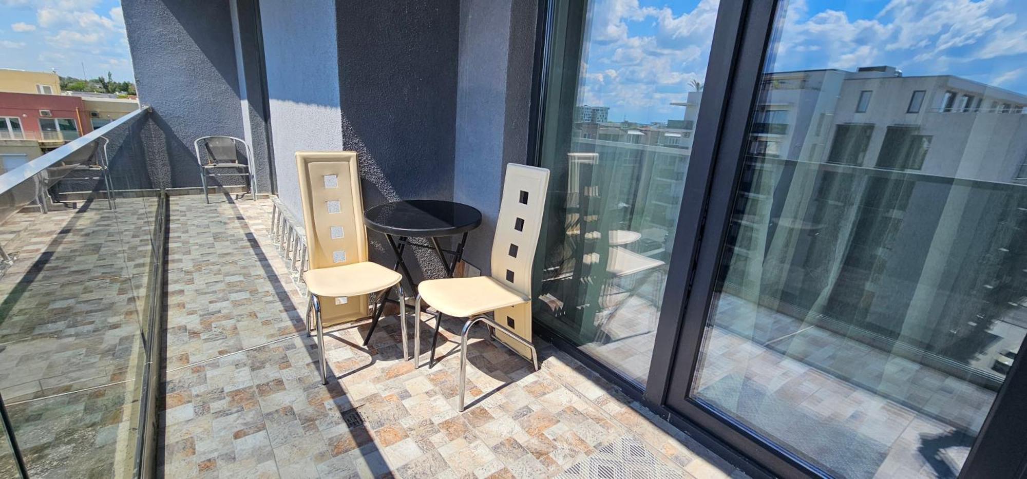 Luxury Aparthotel Promenada In Building Stefan Prima Linie La Mare Năvodari Εξωτερικό φωτογραφία