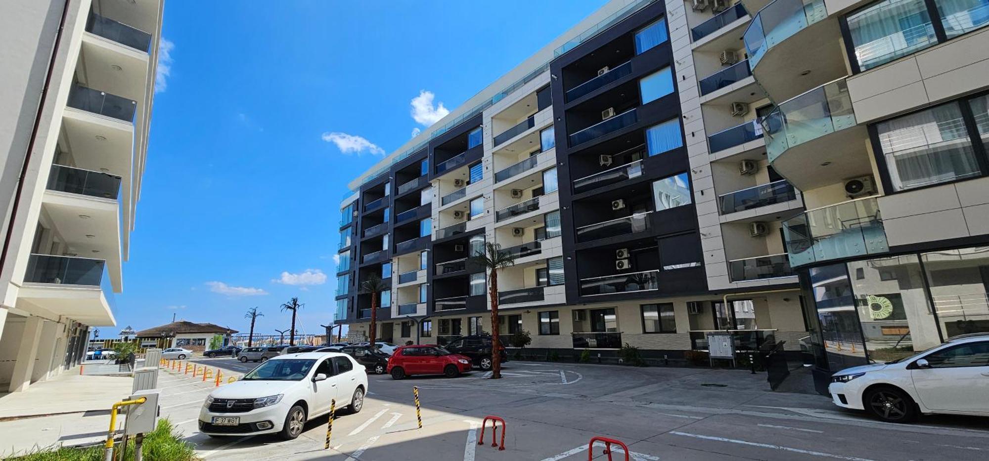 Luxury Aparthotel Promenada In Building Stefan Prima Linie La Mare Năvodari Εξωτερικό φωτογραφία