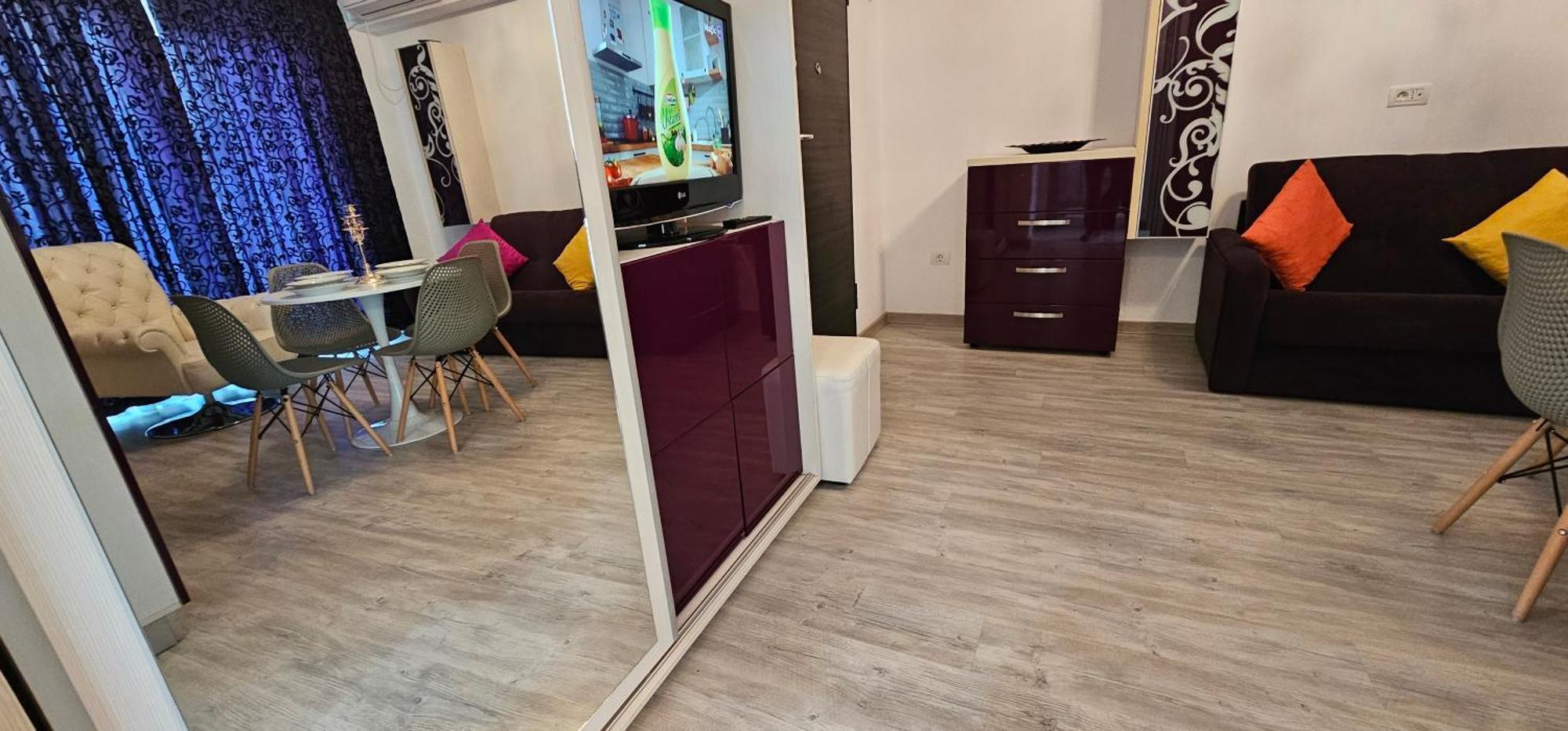 Luxury Aparthotel Promenada In Building Stefan Prima Linie La Mare Năvodari Εξωτερικό φωτογραφία